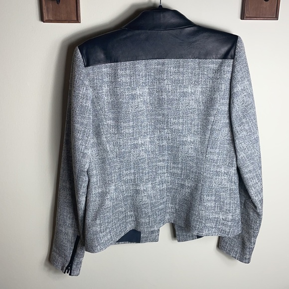 Classiques Entier Tweed and Leather Blazer - Picture 4 of 4